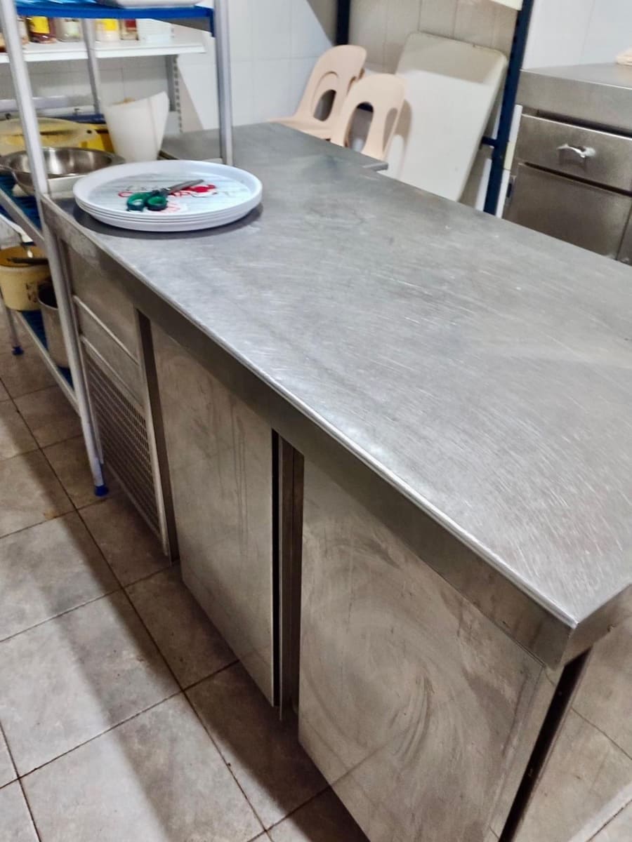 Business for rent in Fuente Obejuna - € 900 (Ref: 9403486)