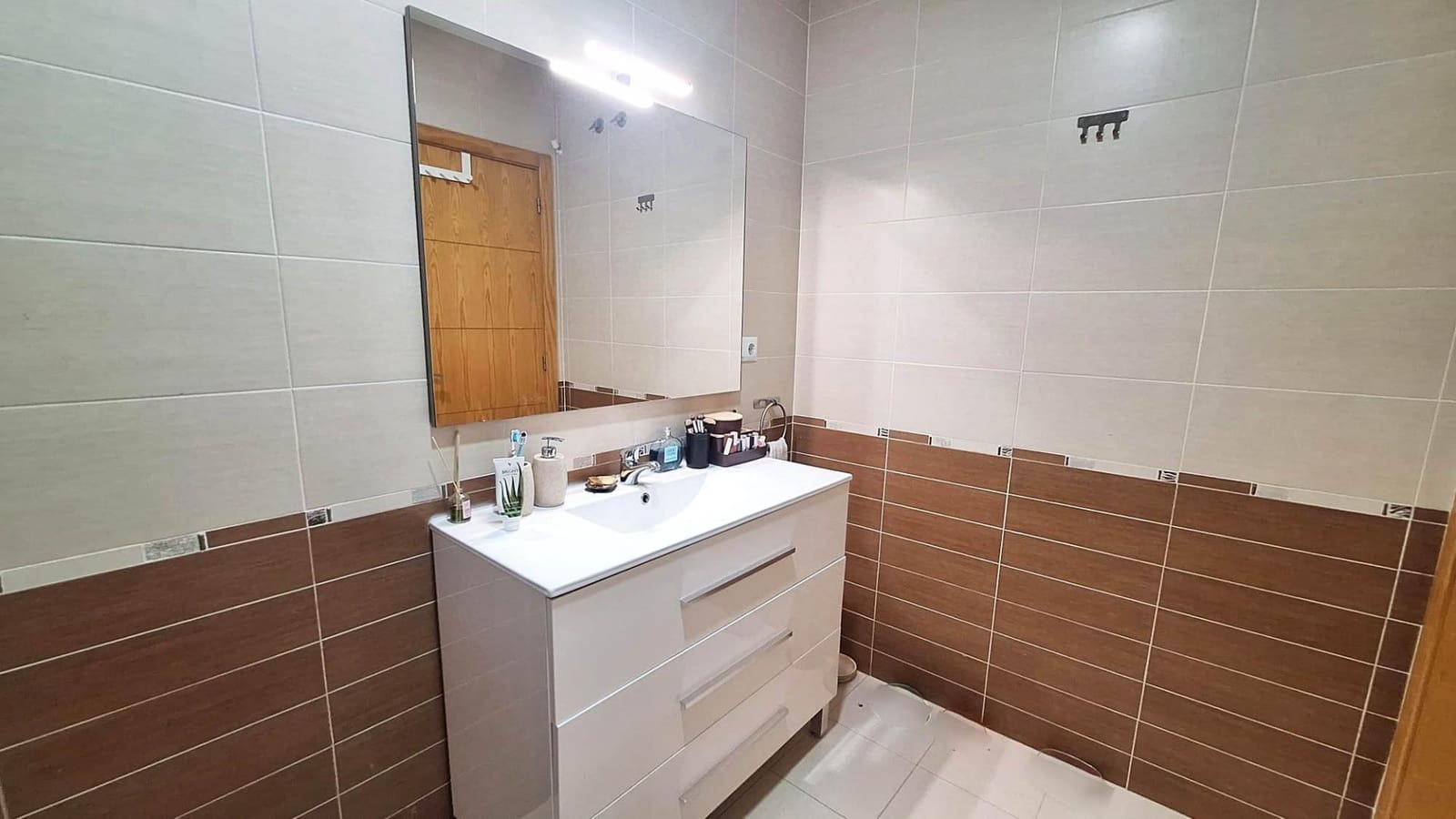 3 makuuhuone Rivitalo myytävänä paikassa Cordoba kaupunki mukana uima-altaan - 185 000 € (Ref: 9407990)