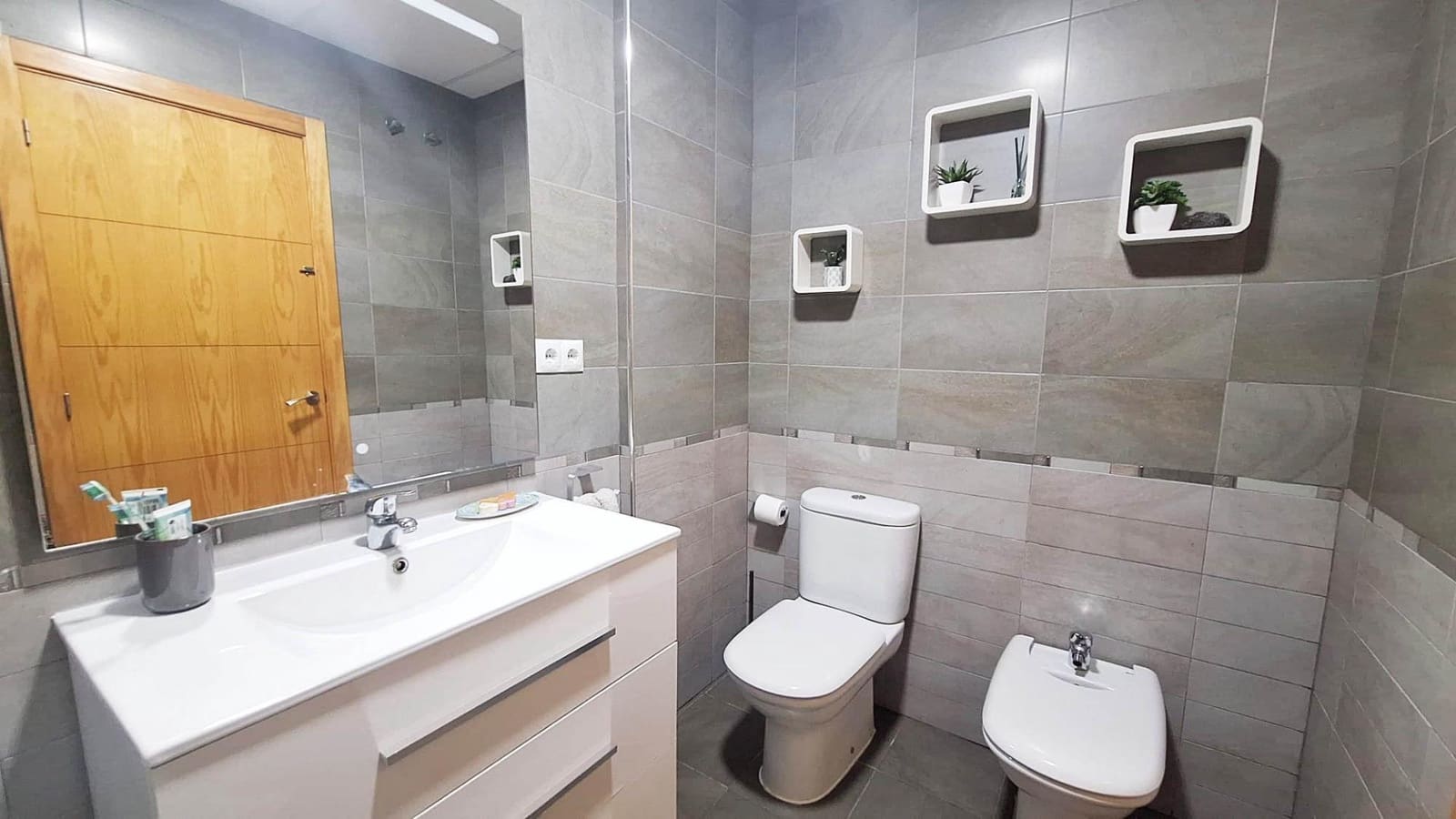 3 makuuhuone Rivitalo myytävänä paikassa Cordoba kaupunki mukana uima-altaan - 185 000 € (Ref: 9407990)