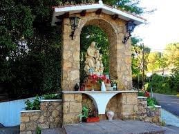 4 bedroom Villa for sale in Cordoba city with pool garage - € 349,900 (Ref: 9407992)