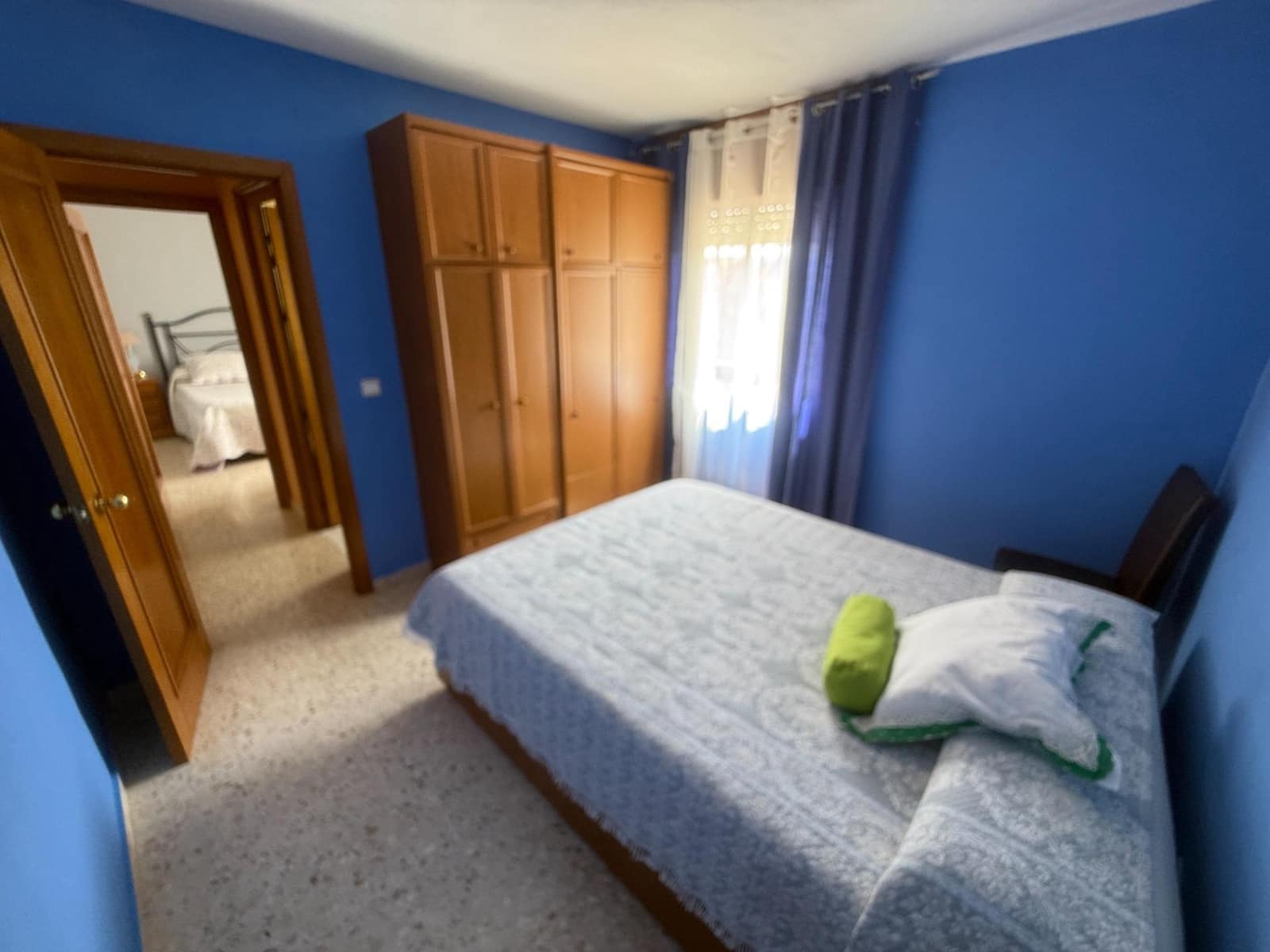 4 bedroom Villa for sale in Cordoba city with pool garage - € 349,900 (Ref: 9407992)