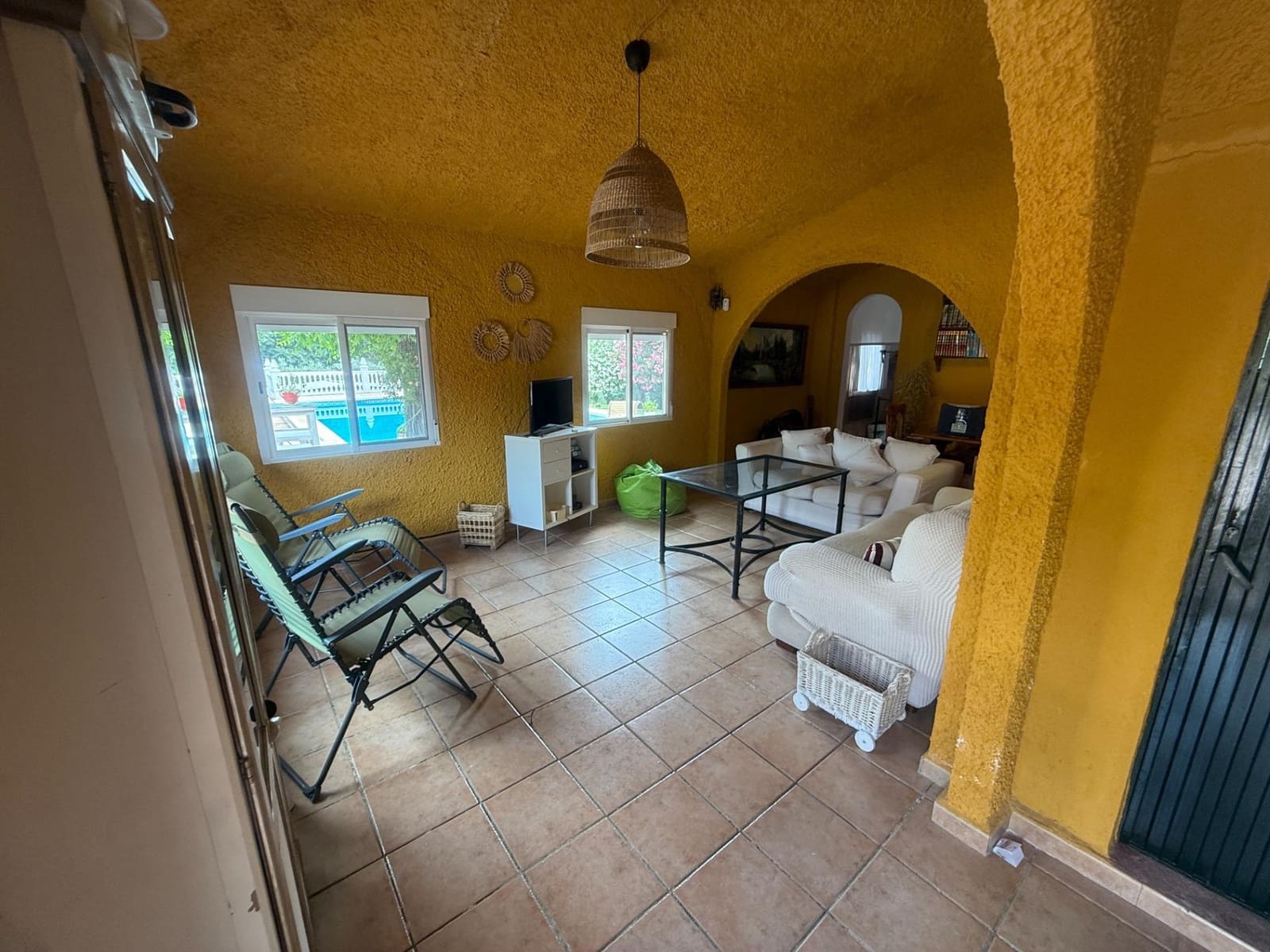 4 bedroom Villa for sale in Cordoba city with pool garage - € 349,900 (Ref: 9407992)