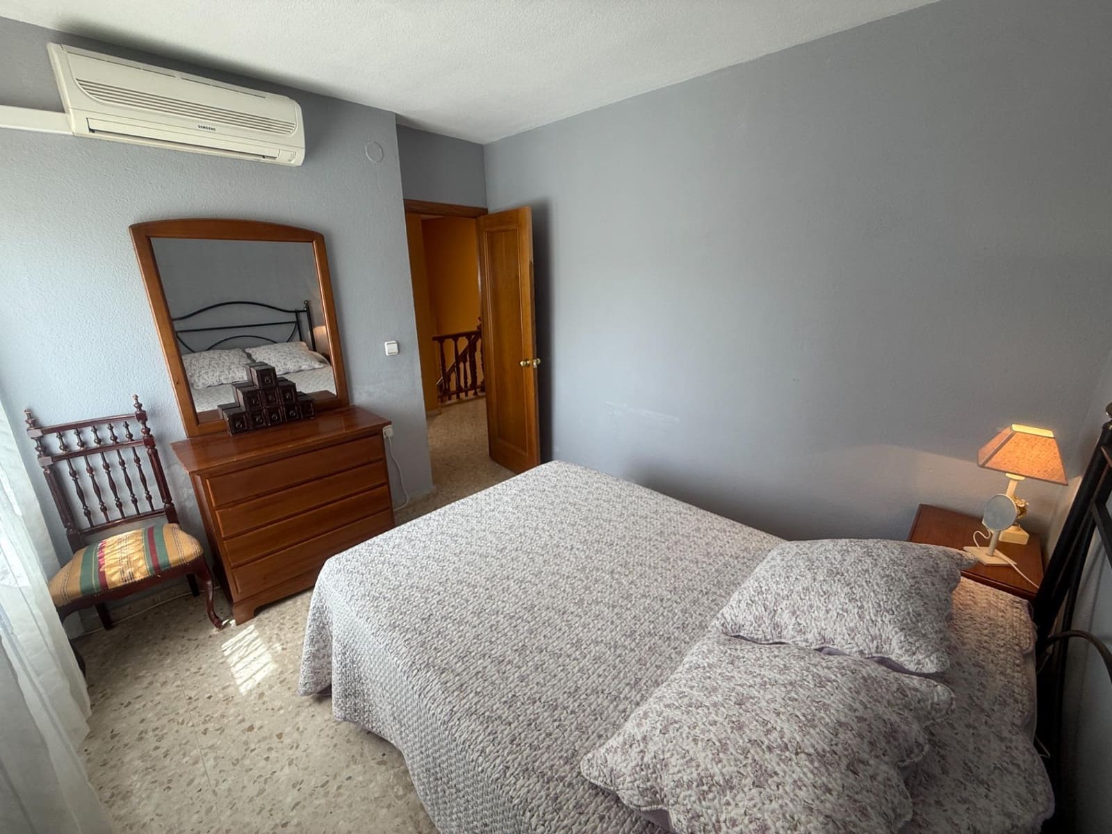 4 bedroom Villa for sale in Cordoba city with pool garage - € 349,900 (Ref: 9407992)