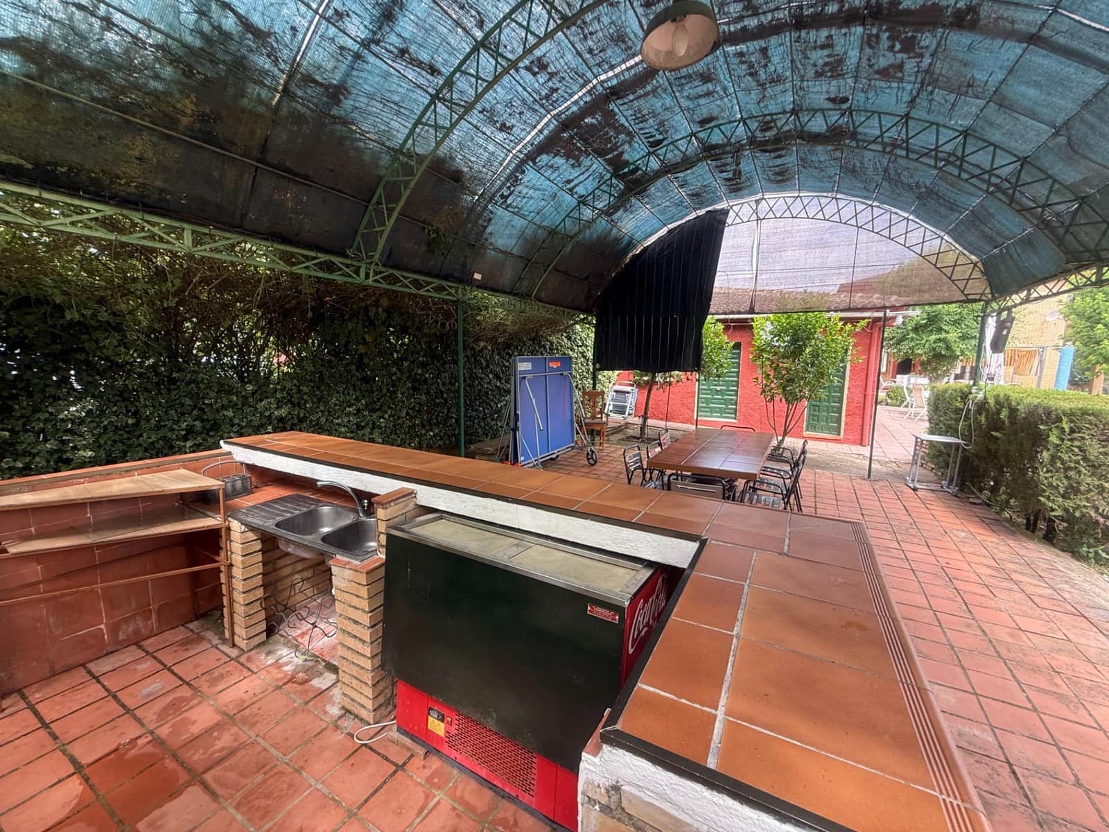 4 bedroom Villa for sale in Cordoba city with pool garage - € 349,900 (Ref: 9407992)