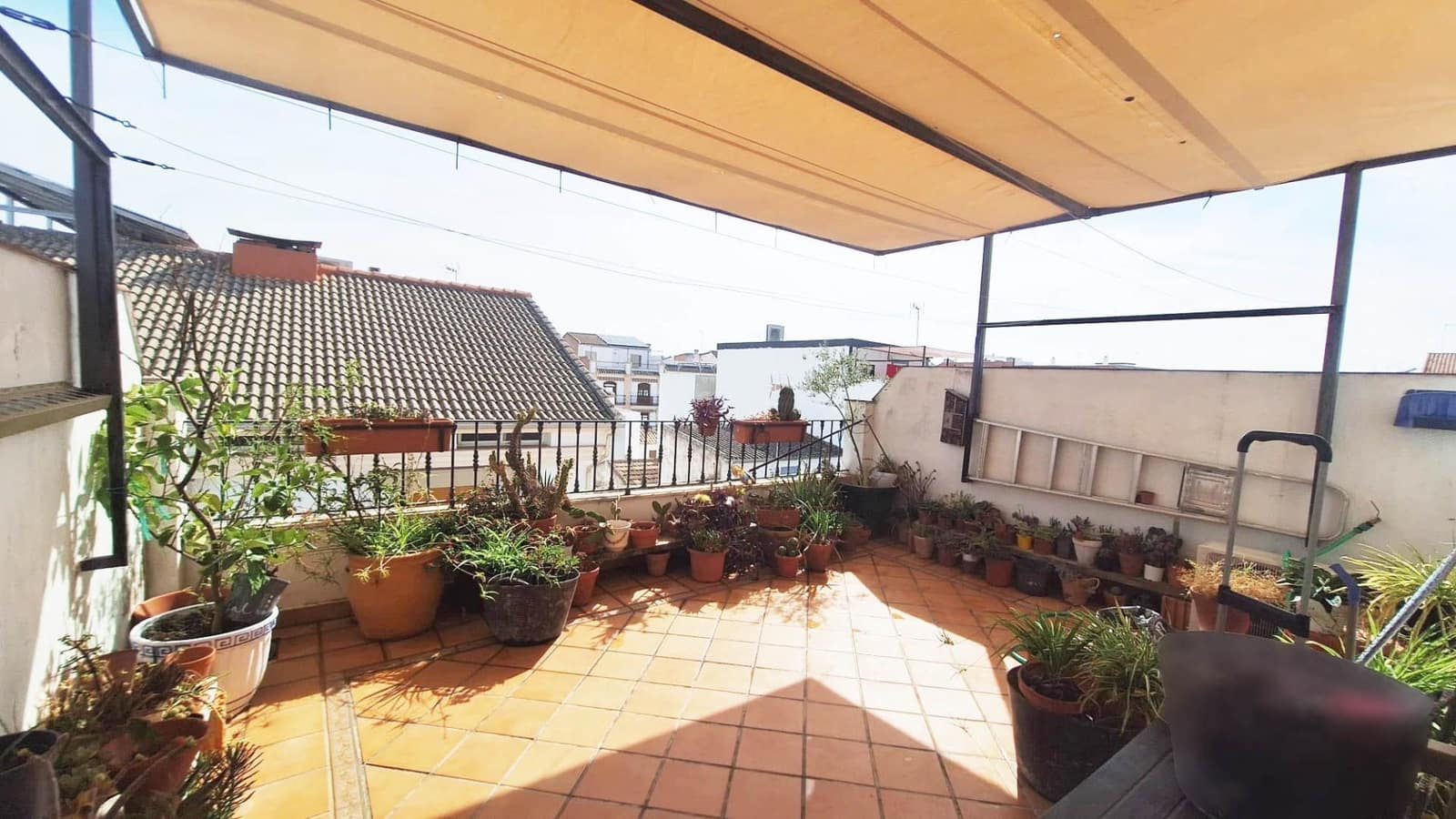 5 camera da letto Appartamento in vendita in Fernan Nunez - 125.000 € (Rif: 9409265)