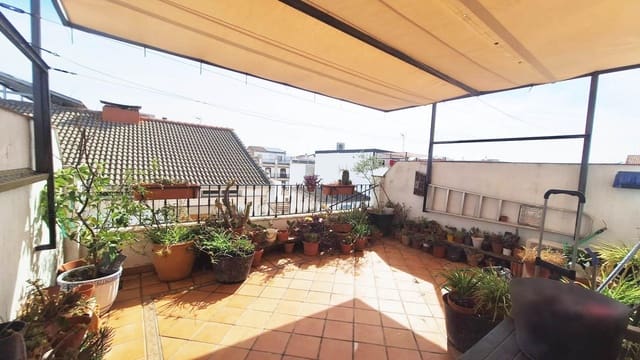 5 camera da letto Appartamento in vendita in Fernán Núñez - 125.000 € (Rif: 9409265)