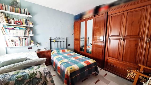 5 camera da letto Appartamento in vendita in Fernán Núñez - 125.000 € (Rif: 9409265)