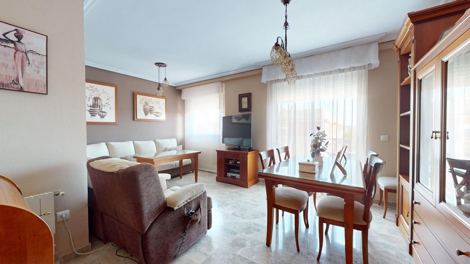 3 camera da letto Appartamento in vendita in Cordova citta con piscina garage - 259.500 € (Rif: 9409266)