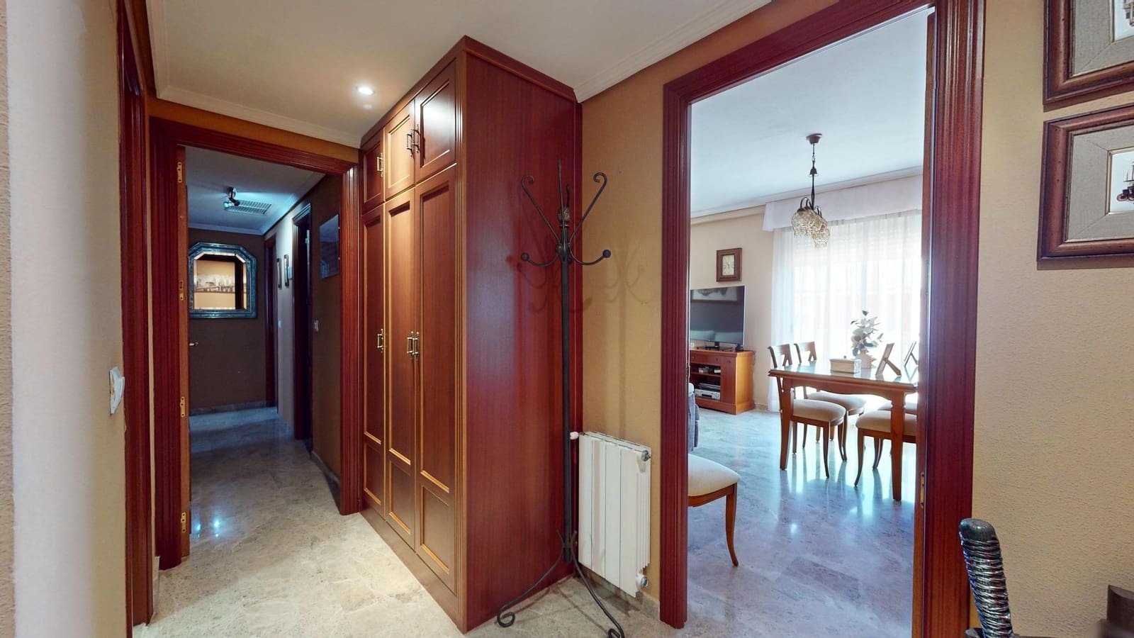 3 camera da letto Appartamento in vendita in Cordova citta con piscina garage - 259.500 € (Rif: 9409266)