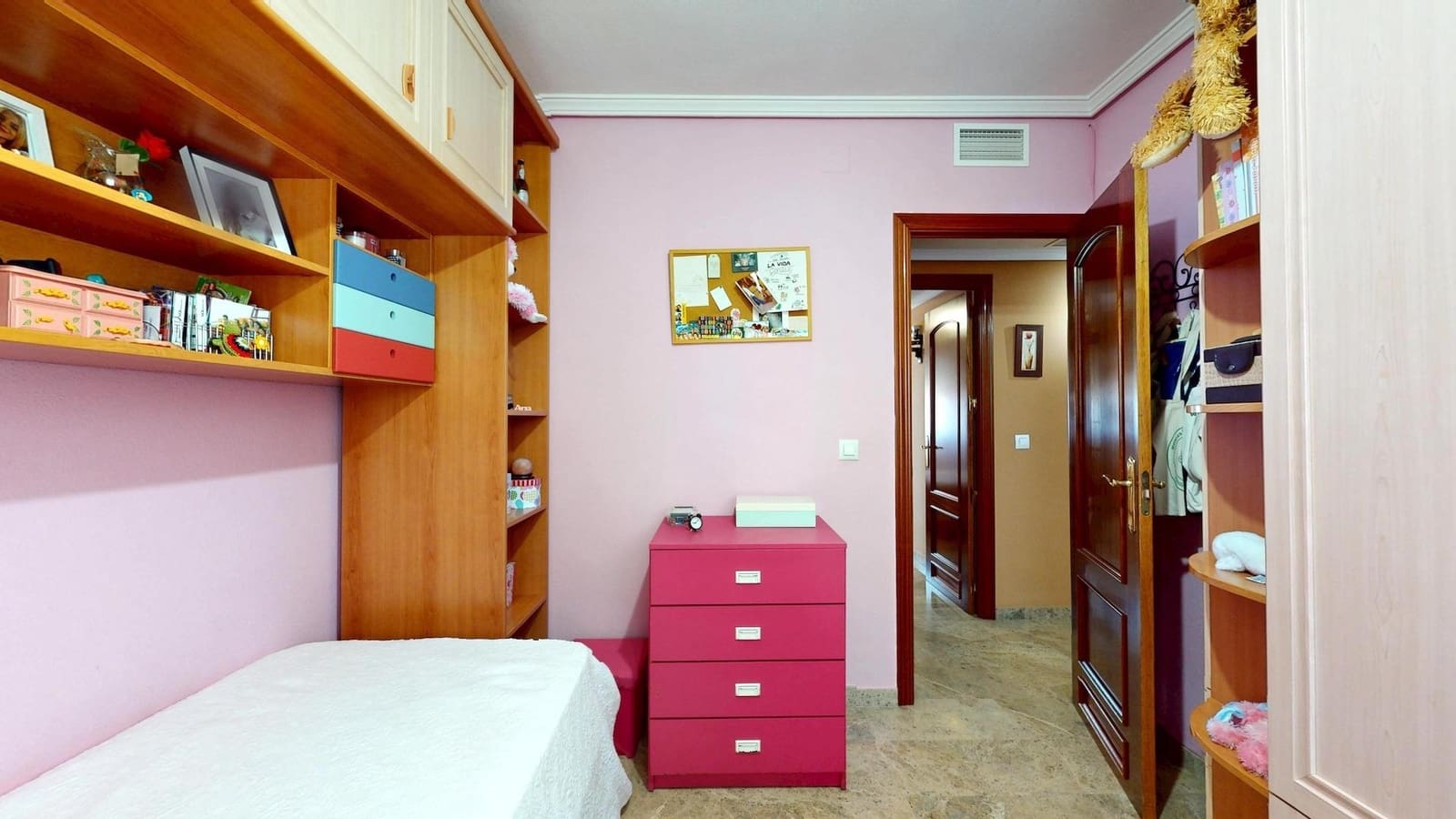 3 camera da letto Appartamento in vendita in Cordova citta con piscina garage - 259.500 € (Rif: 9409266)