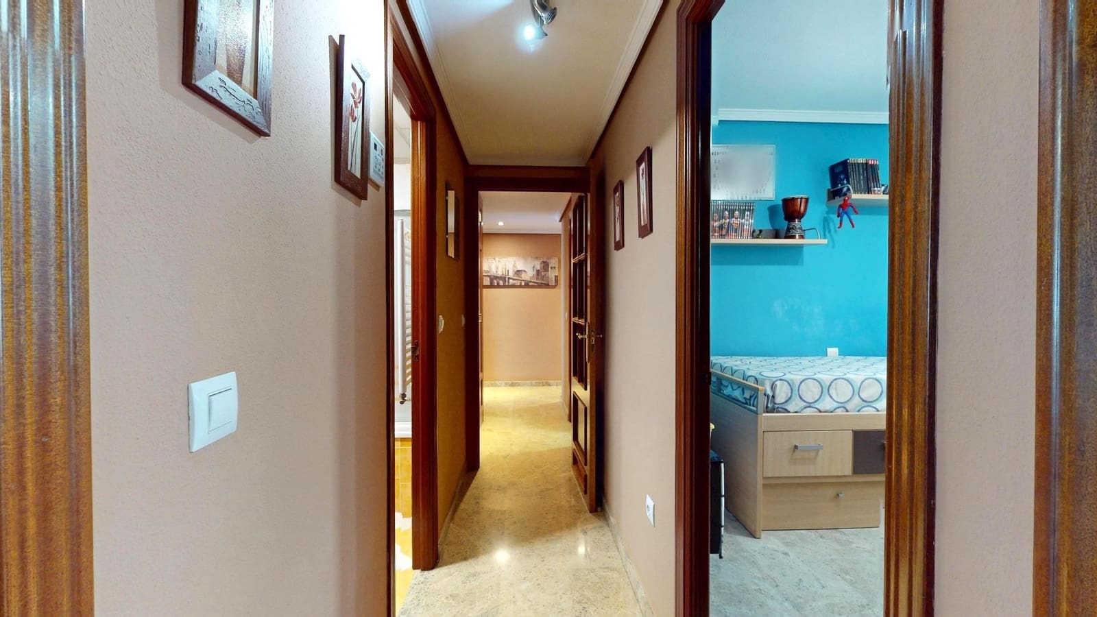 3 camera da letto Appartamento in vendita in Cordova citta con piscina garage - 259.500 € (Rif: 9409266)