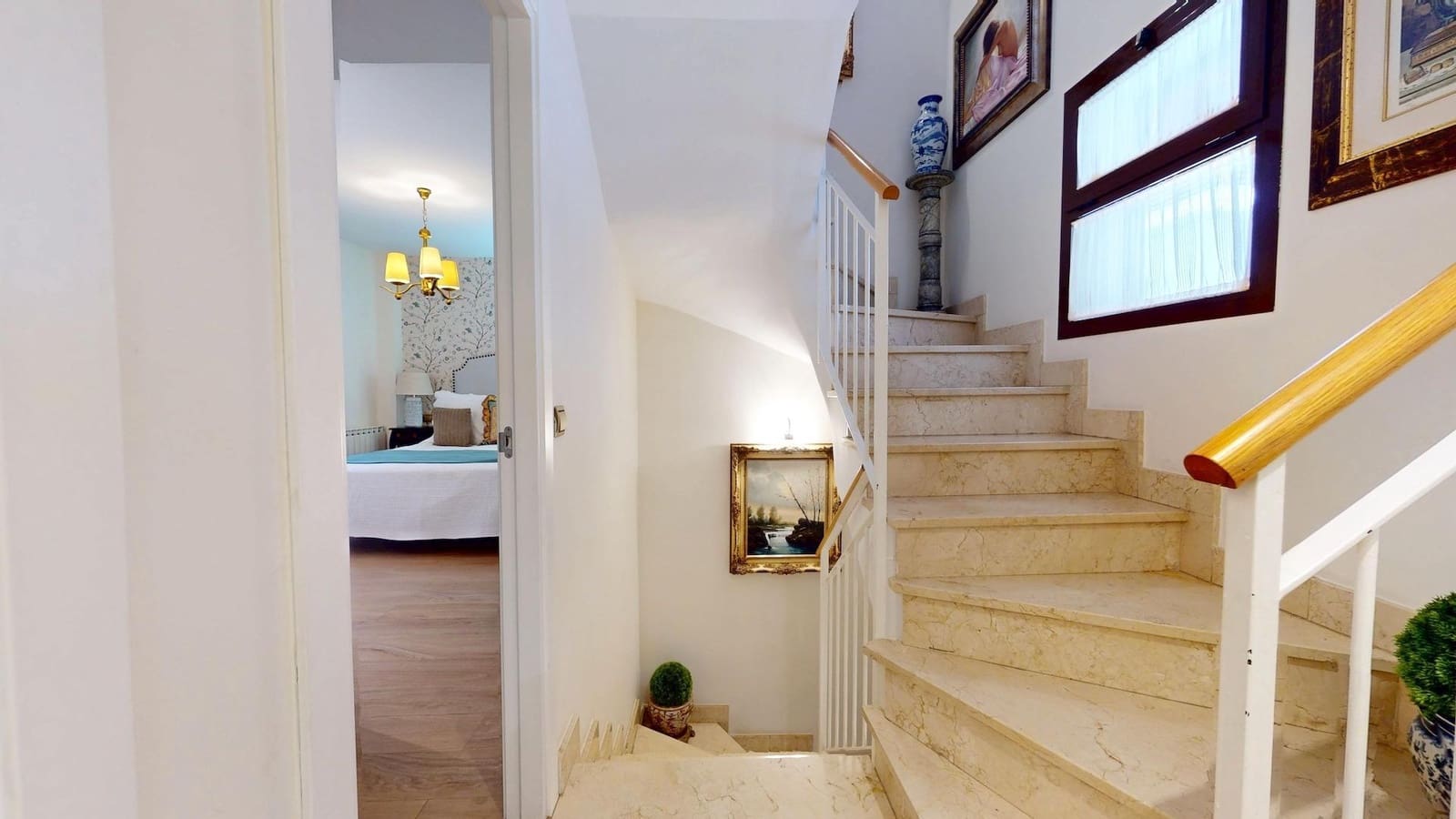 4 sovrum Radhus till salu i Cordoba stad med garage - 369 000 € (Ref: 9411059)