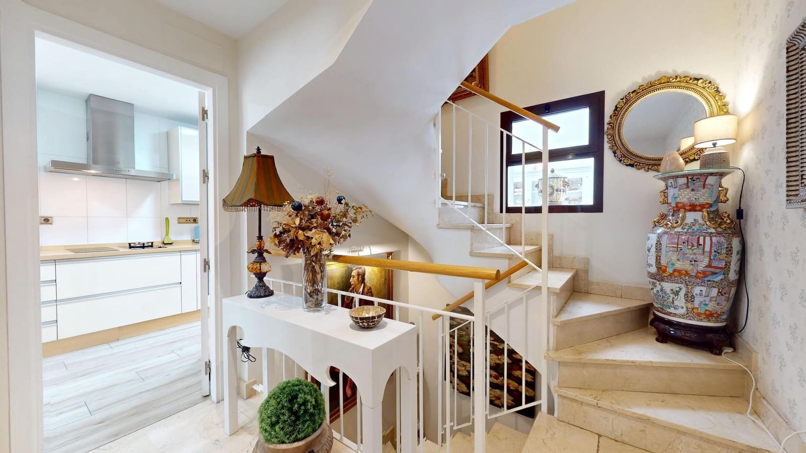 4 sovrum Radhus till salu i Cordoba stad med garage - 369 000 € (Ref: 9411059)