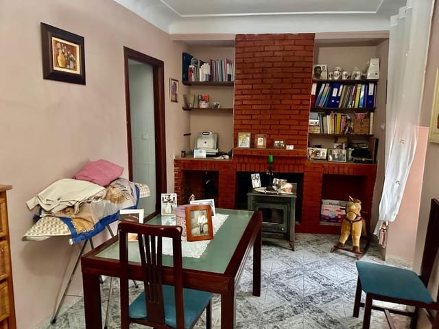 3 bedroom Townhouse for sale in Fuente Obejuna - € 83,000 (Ref: 9411061)