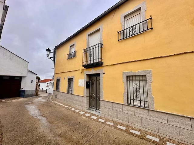 3 bedroom Townhouse for sale in Fuente Obejuna - € 83,000 (Ref: 9411061)