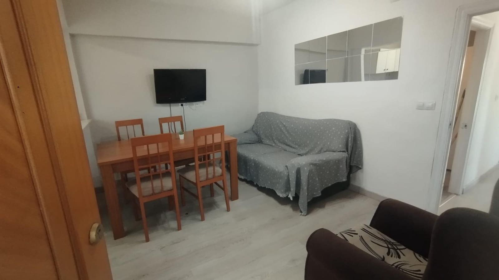 3 sovrum Lägenhet att hyra i Cordoba stad - 625 € (Ref: 9414201)