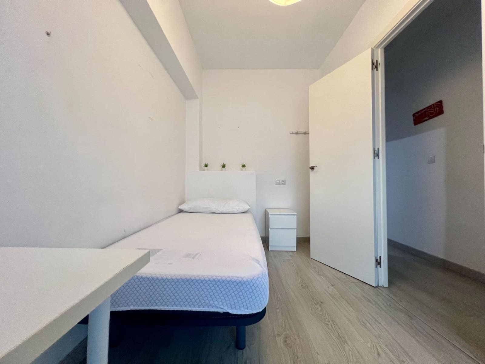 3 sovrum Lägenhet att hyra i Cordoba stad - 625 € (Ref: 9414201)