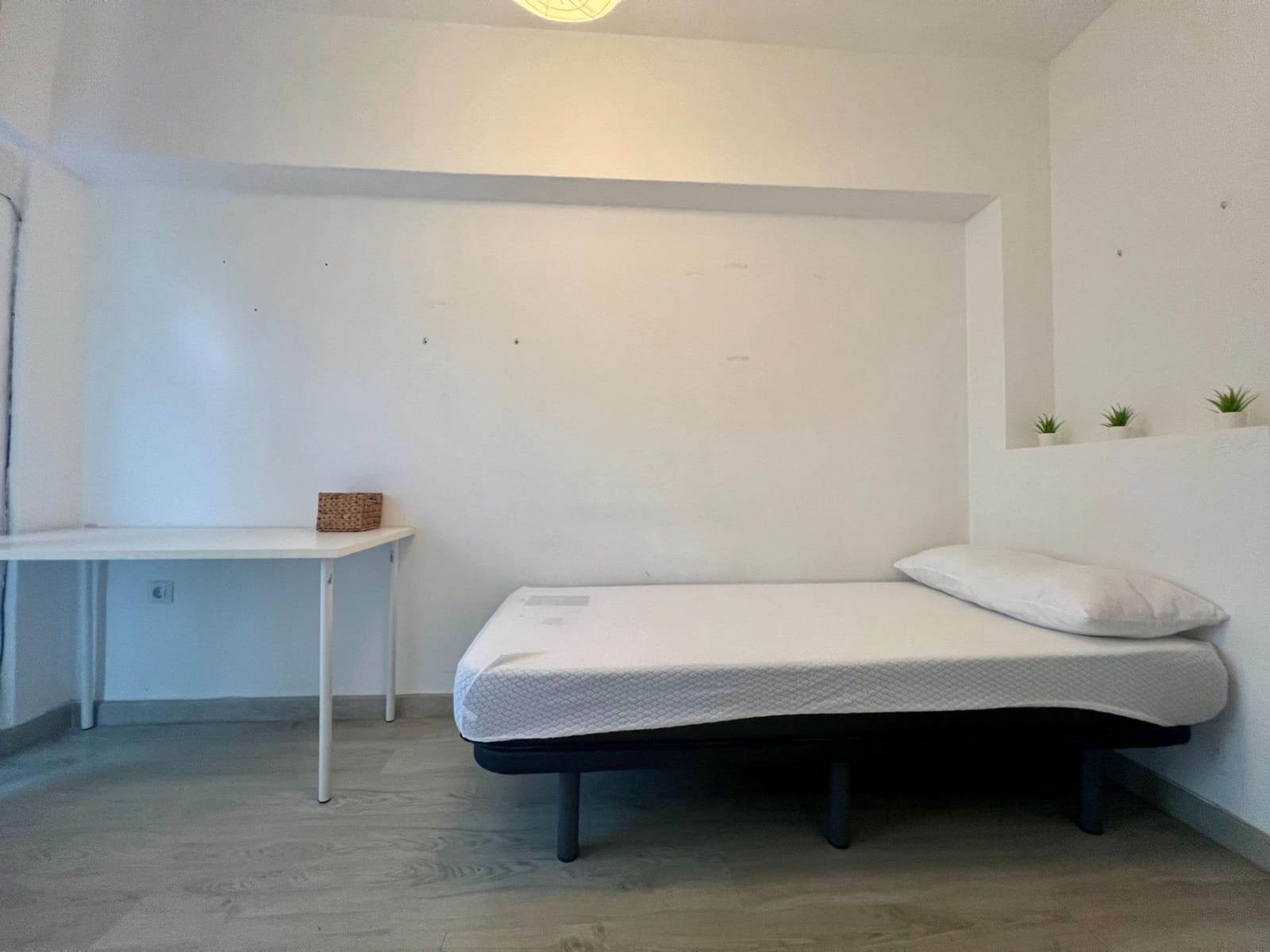 3 sovrum Lägenhet att hyra i Cordoba stad - 625 € (Ref: 9414201)