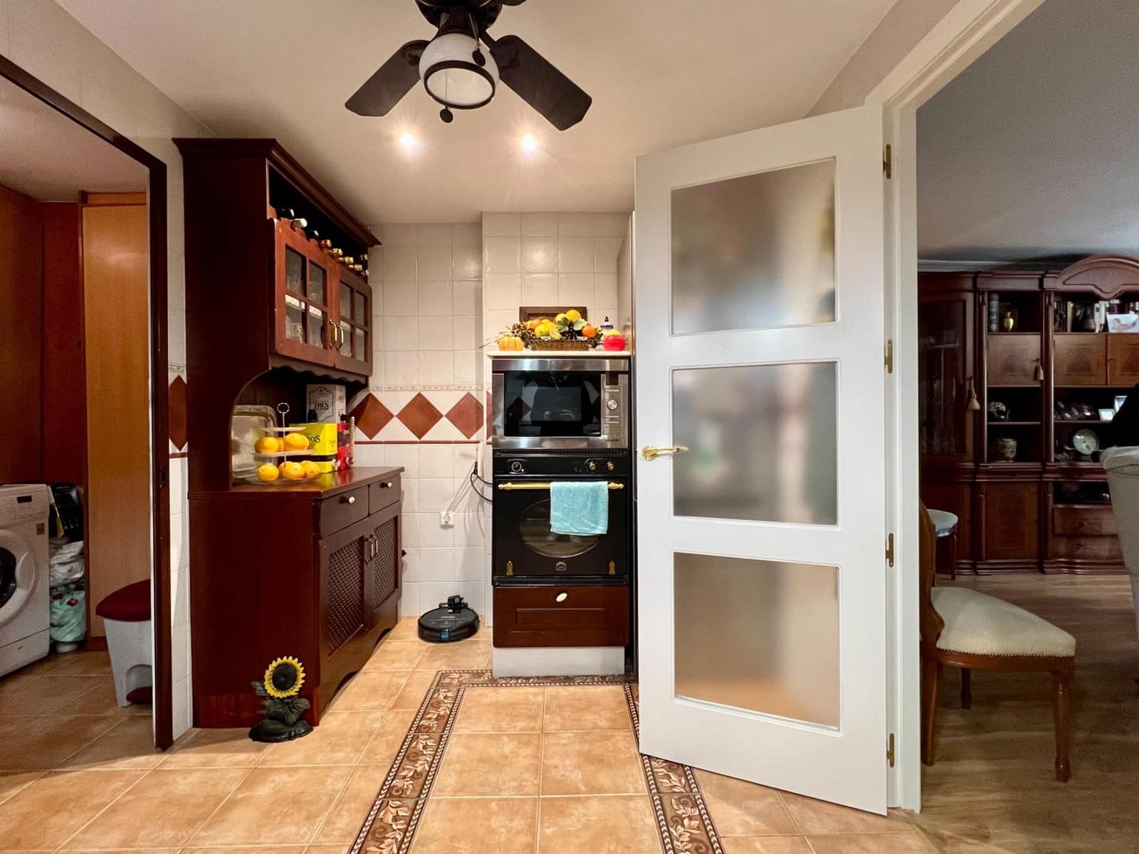 3 soveværelse Lejlighed til salg i Cordoba by med garage - € 215.000 (Ref: 9419870)