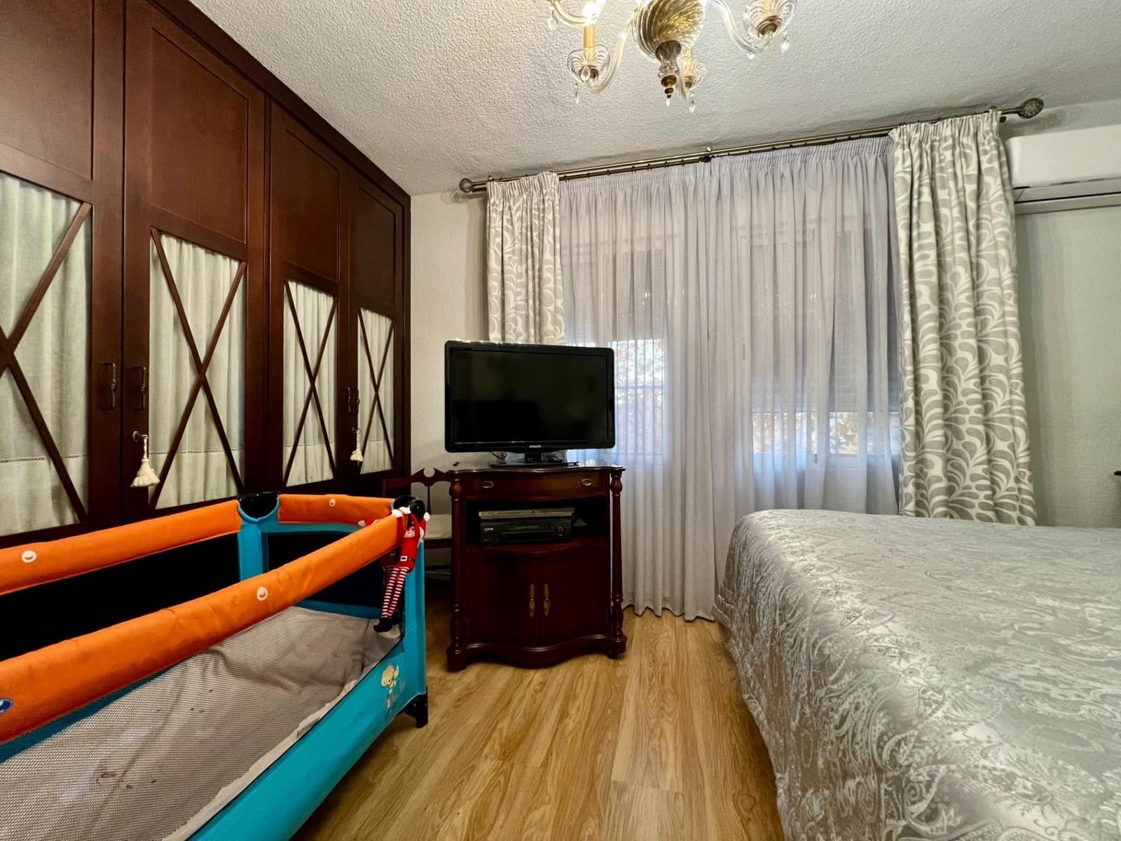 3 soveværelse Lejlighed til salg i Cordoba by med garage - € 215.000 (Ref: 9419870)