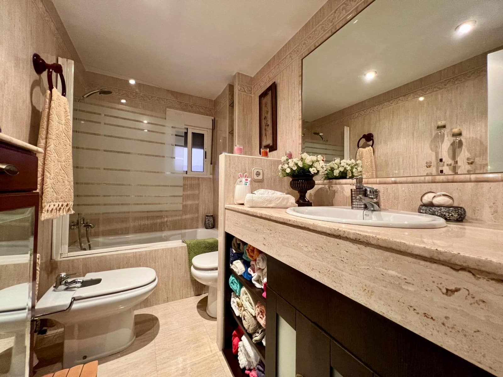 3 soveværelse Lejlighed til salg i Cordoba by med garage - € 215.000 (Ref: 9419870)