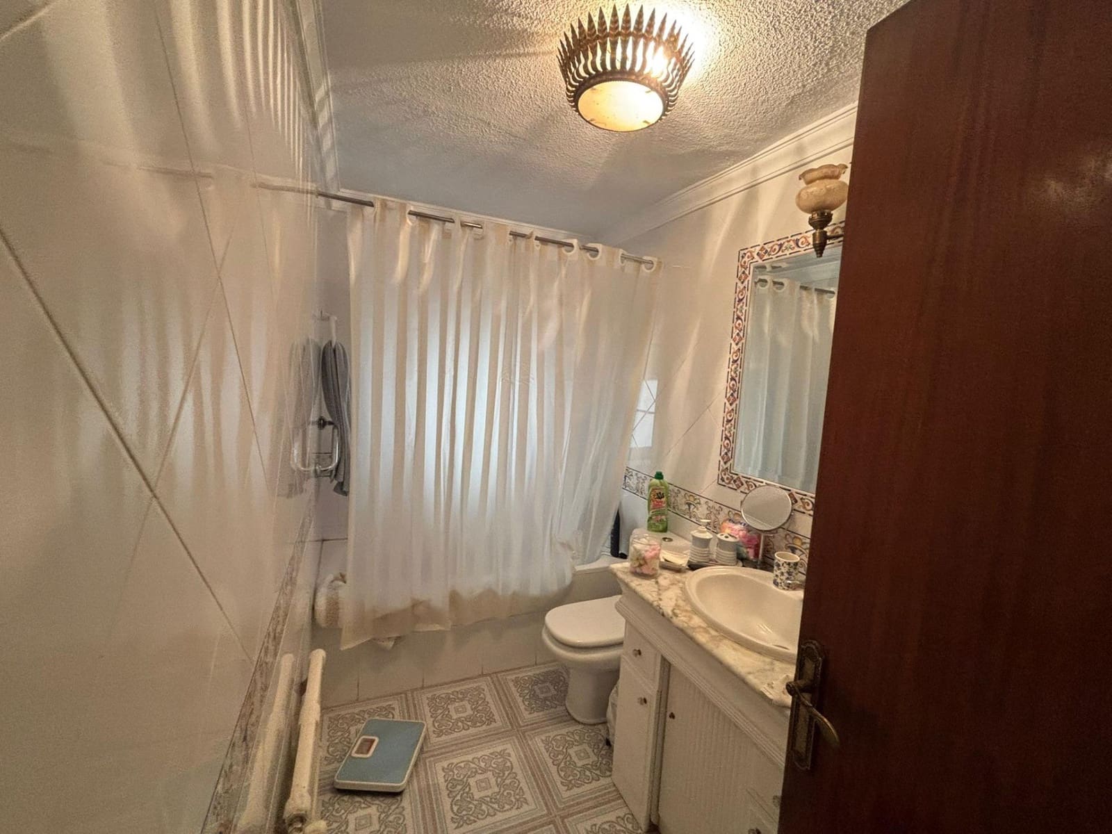 4 camera da letto Appartamento in vendita in Cordova citta - 275.000 € (Rif: 9423900)