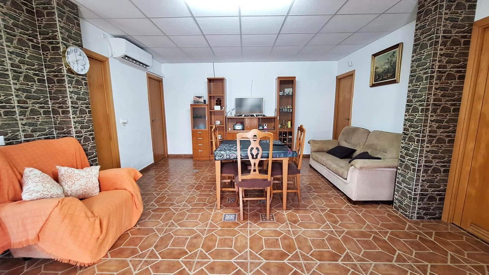 3 slaapkamer Finca/Landhuis te koop in Almodovar del Rio met zwembad garage - € 99.500 (Ref: 9424027)
