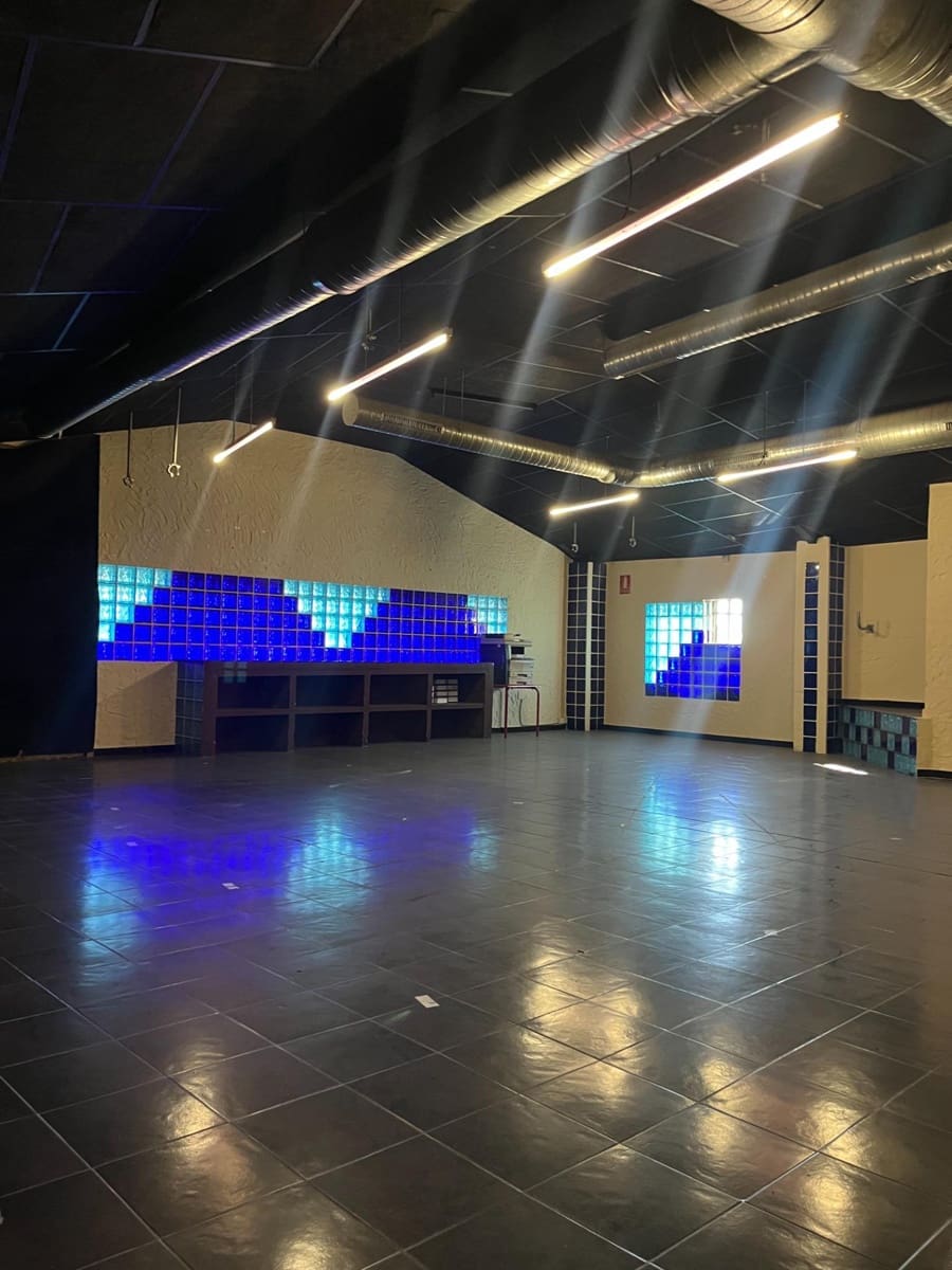 Virksomhed til salg i Cordoba by - € 140.000 (Ref: 9427301)