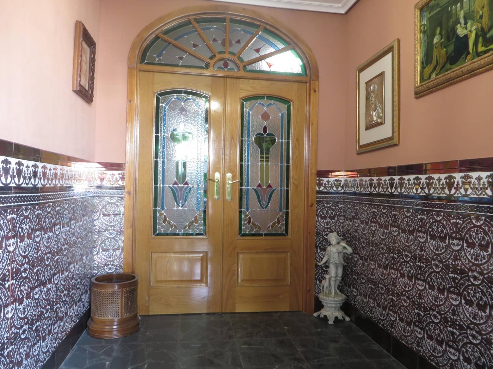 5 chambre Villa/Maison à vendre à Cordoue ville avec piscine garage - 228 000 € (Ref: 9427307)