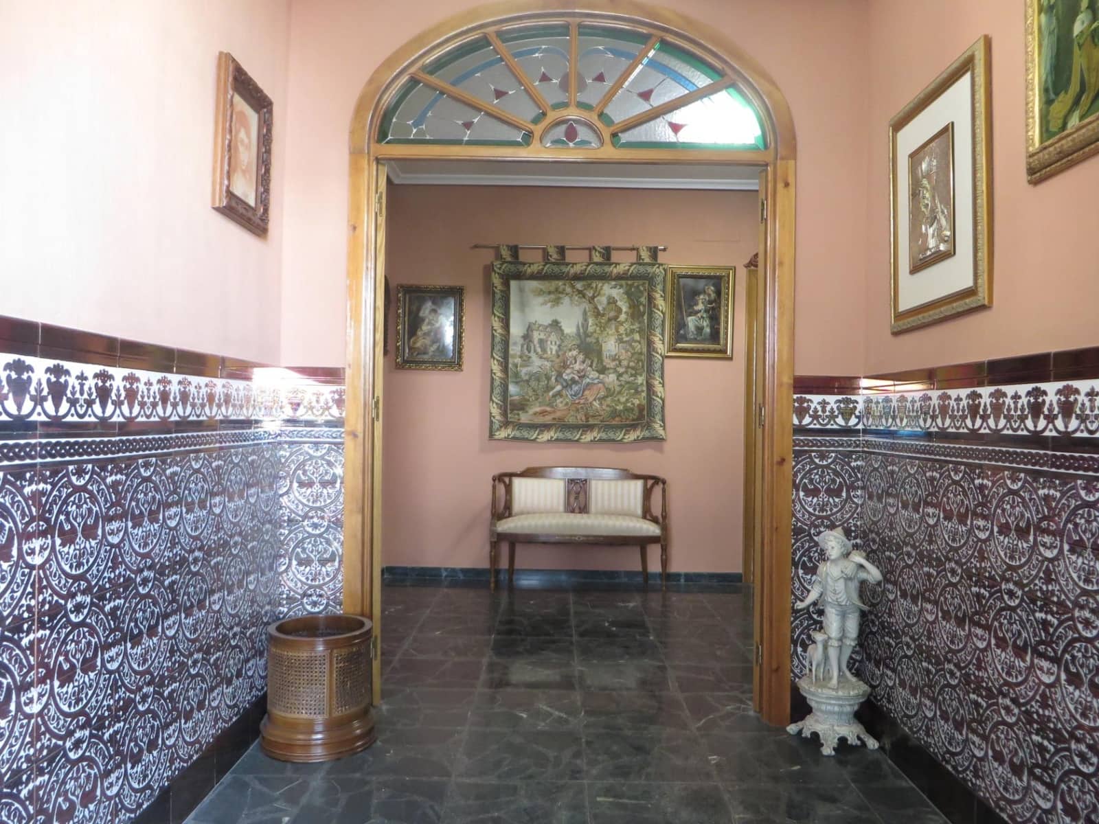 5 chambre Villa/Maison à vendre à Cordoue ville avec piscine garage - 228 000 € (Ref: 9427307)