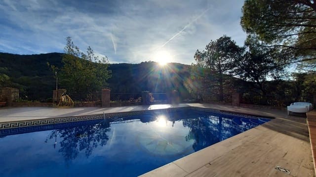 4 slaapkamer Finca/Landhuis te koop in Villaharta met zwembad garage - € 279.500 (Ref: 9427308)