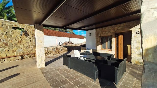 4 slaapkamer Finca/Landhuis te koop in Villaharta met zwembad garage - € 279.500 (Ref: 9427308)