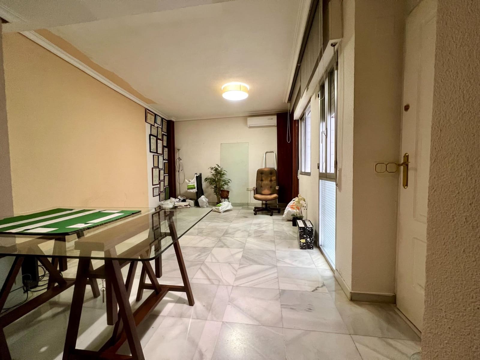 Office for rent in Cordoba city - € 380 (Ref: 9437507)