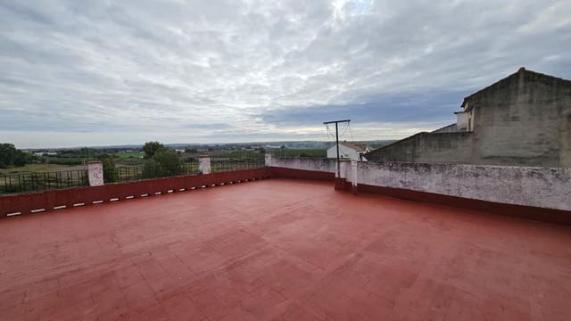 3 sypialnia Dom na sprzedaż w Almodóvar del Río - 89 000 € (Ref: 9437518)