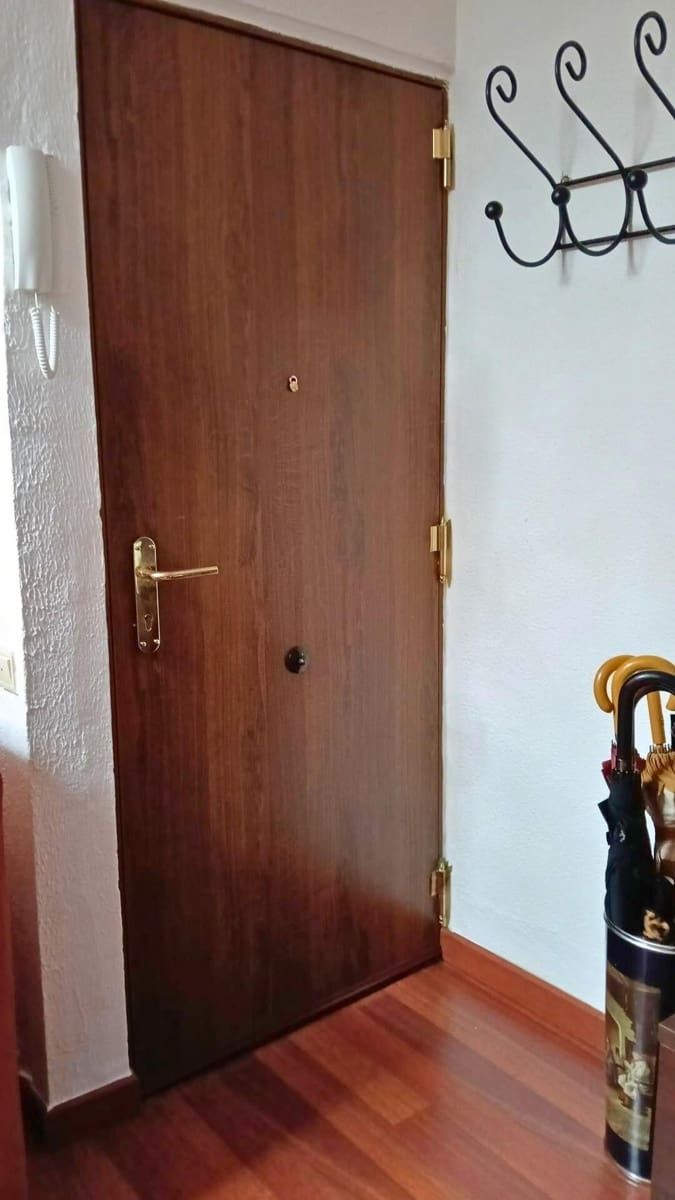 3 sovrum Lägenhet till salu i Cordoba stad - 115 000 € (Ref: 9440617)