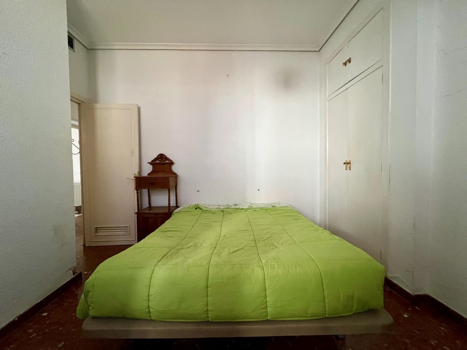 7 soveværelse Villa til salg i Cordoba by med swimmingpool - € 520.000 (Ref: 9440618)