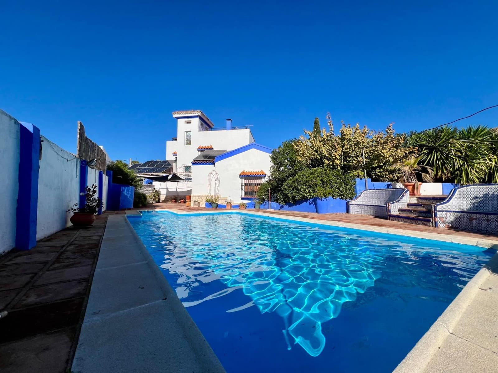 7 soveværelse Villa til salg i Cordoba by med swimmingpool - € 520.000 (Ref: 9440618)