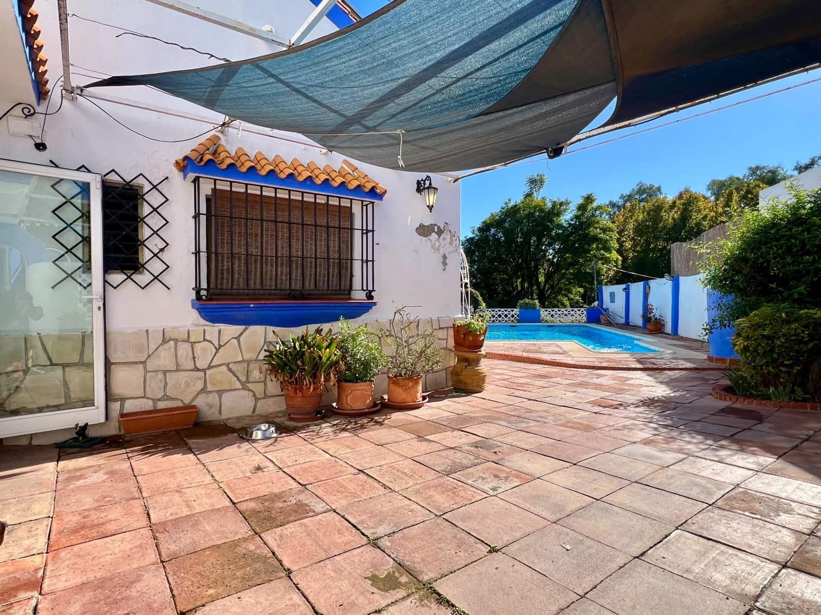 7 soveværelse Villa til salg i Cordoba by med swimmingpool - € 520.000 (Ref: 9440618)