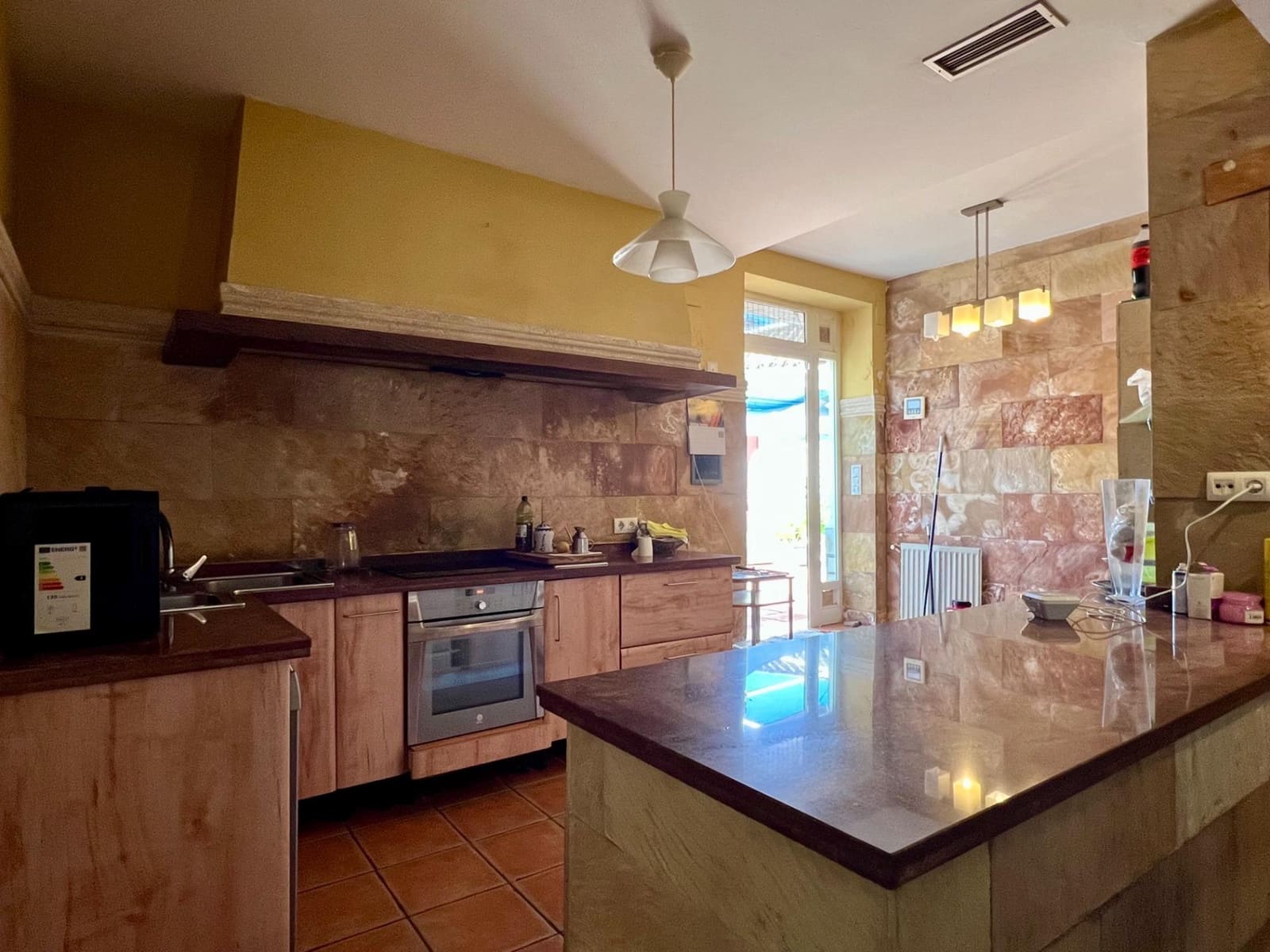 7 soveværelse Villa til salg i Cordoba by med swimmingpool - € 520.000 (Ref: 9440618)