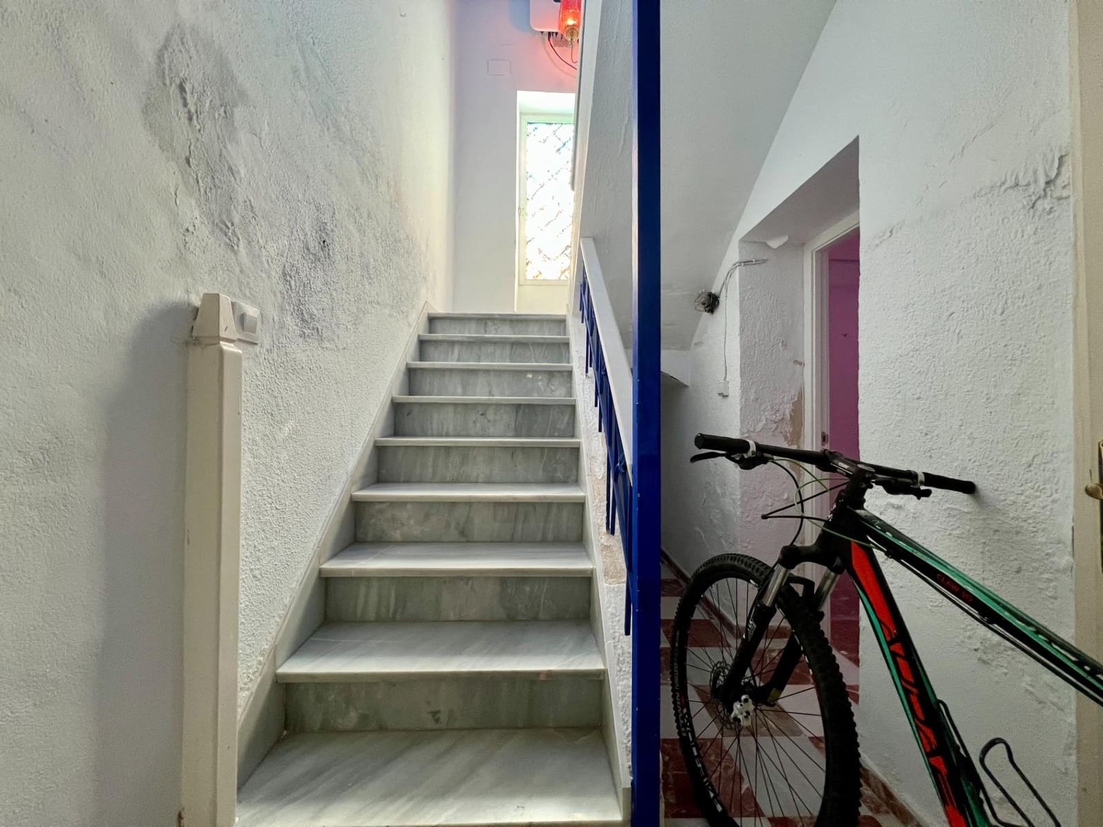 7 soveværelse Villa til salg i Cordoba by med swimmingpool - € 520.000 (Ref: 9440618)