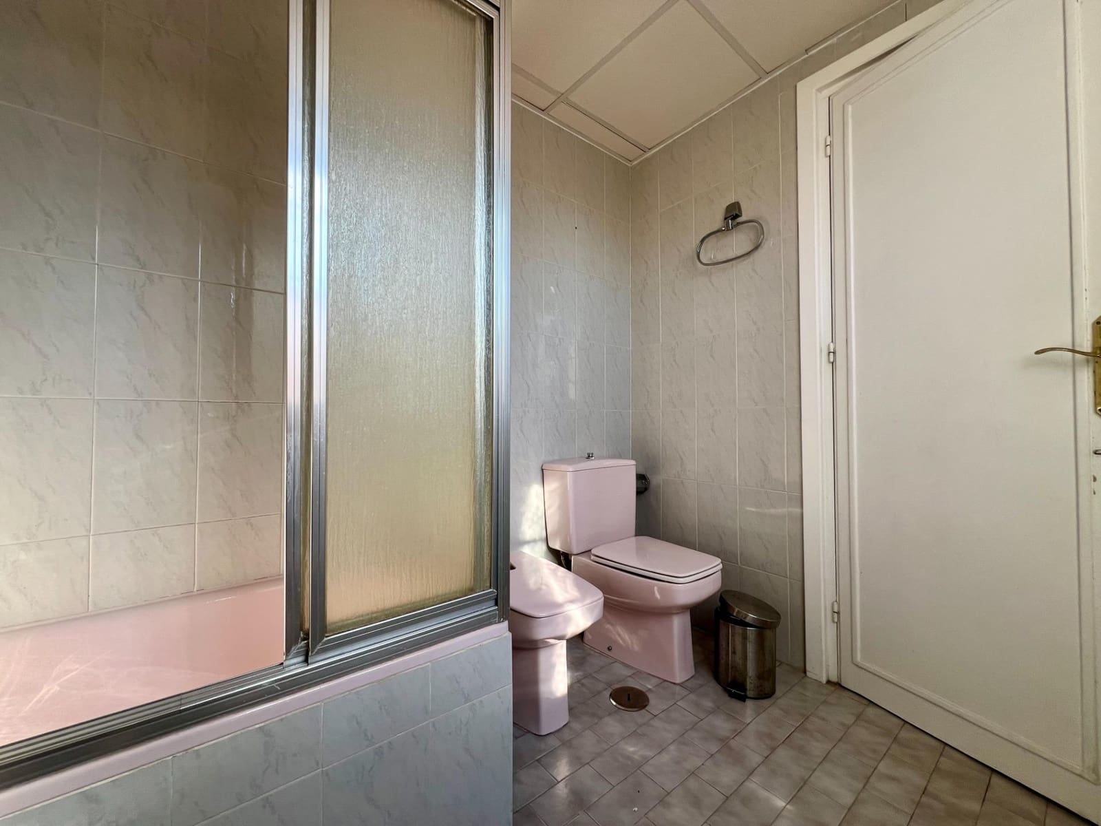 7 soveværelse Villa til salg i Cordoba by med swimmingpool - € 520.000 (Ref: 9440618)