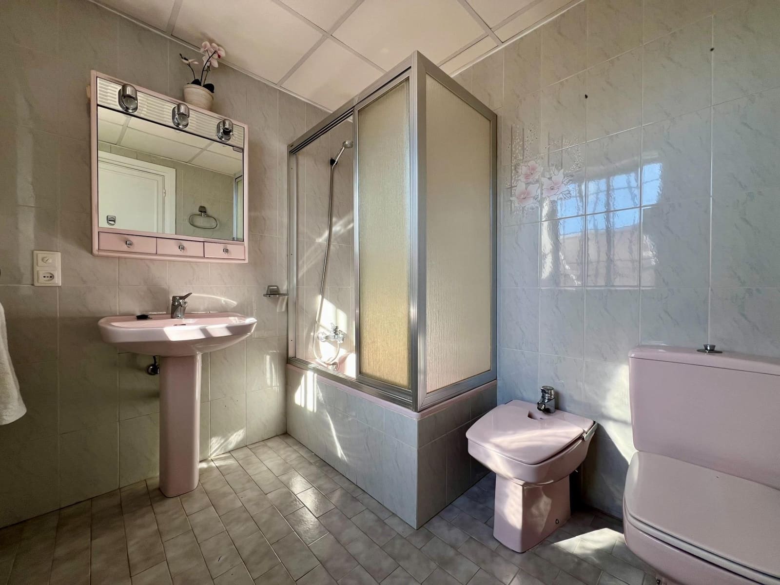 7 soveværelse Villa til salg i Cordoba by med swimmingpool - € 520.000 (Ref: 9440618)