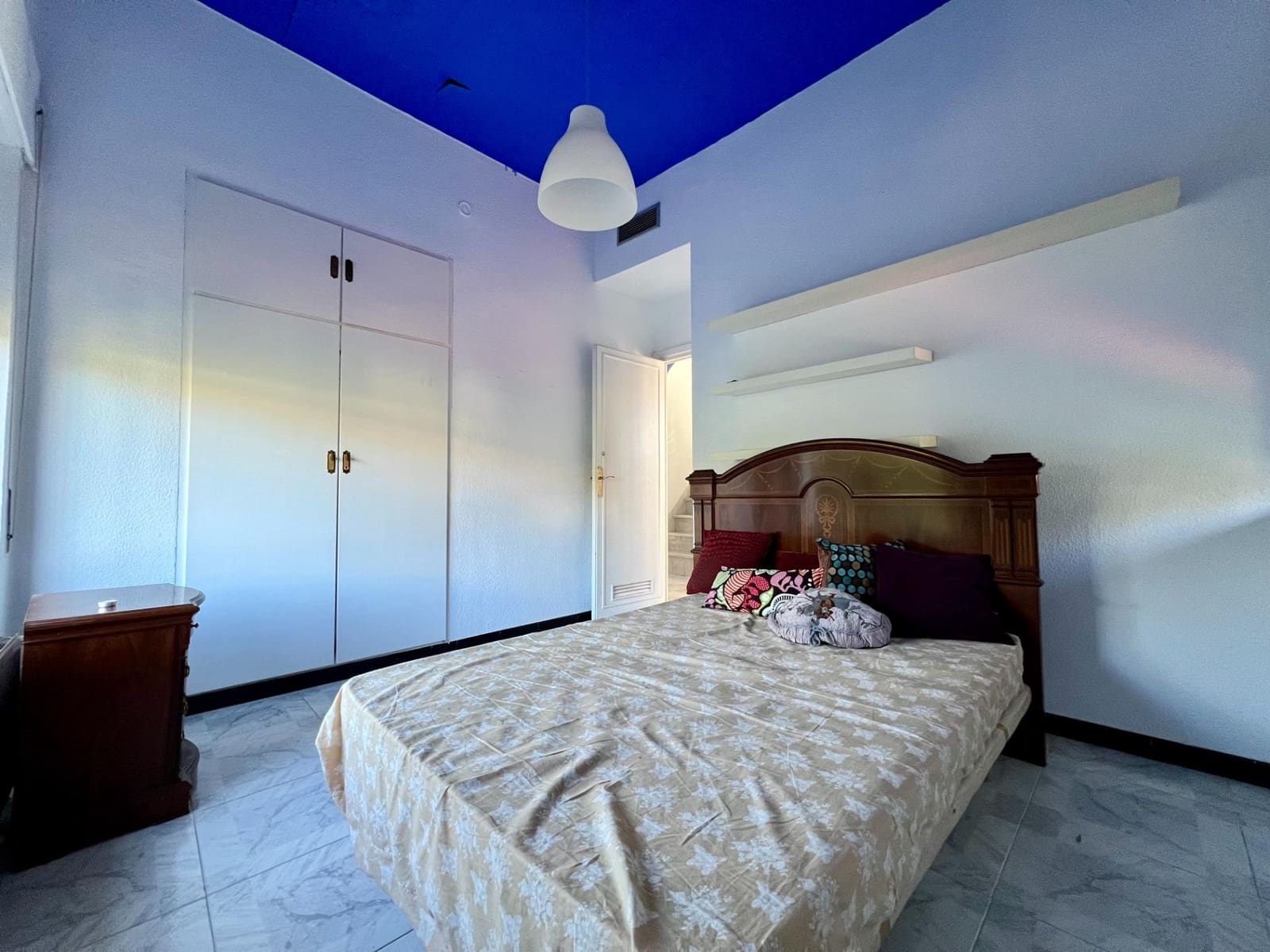 7 soveværelse Villa til salg i Cordoba by med swimmingpool - € 520.000 (Ref: 9440618)