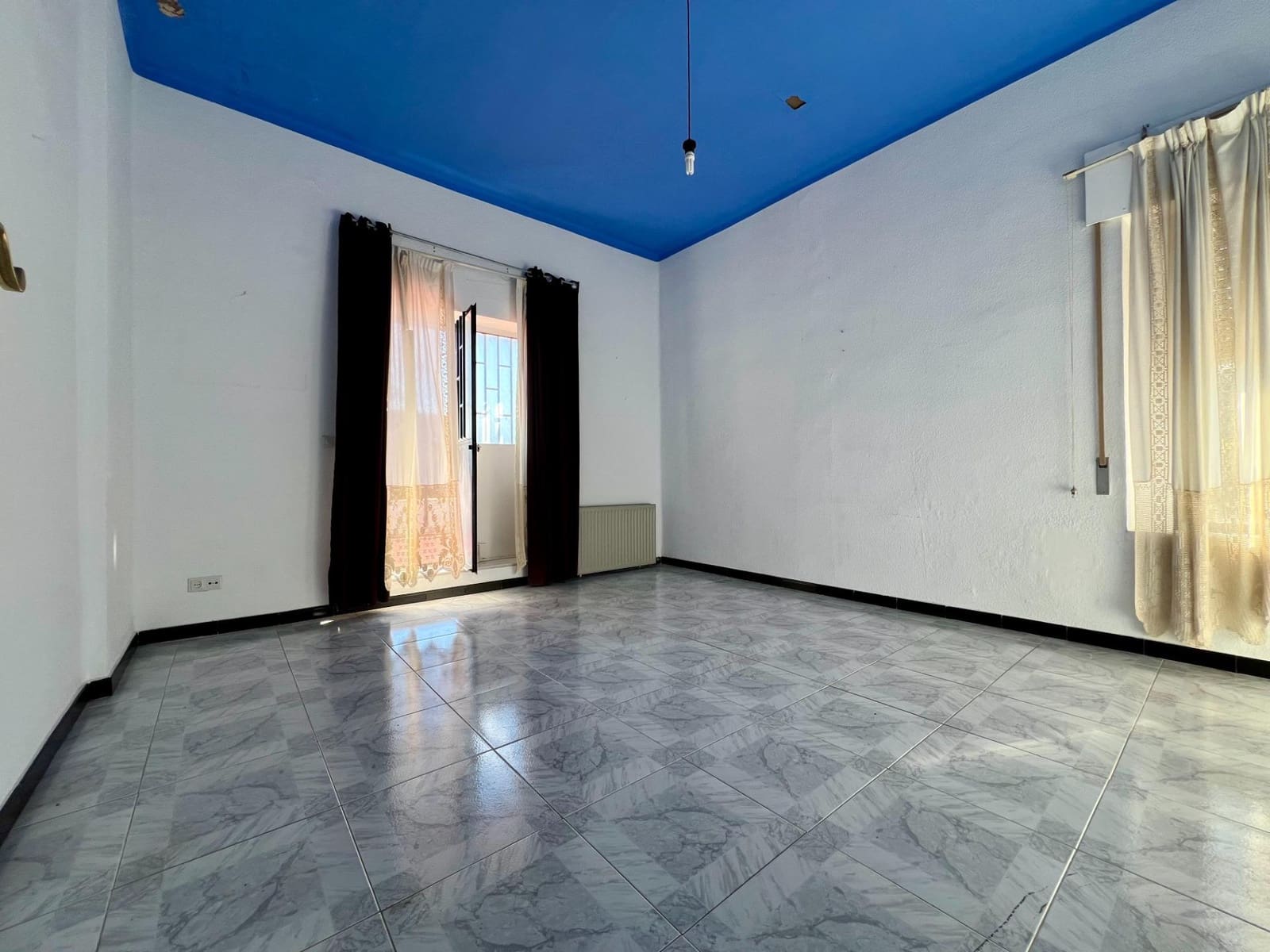 7 soveværelse Villa til salg i Cordoba by med swimmingpool - € 520.000 (Ref: 9440618)