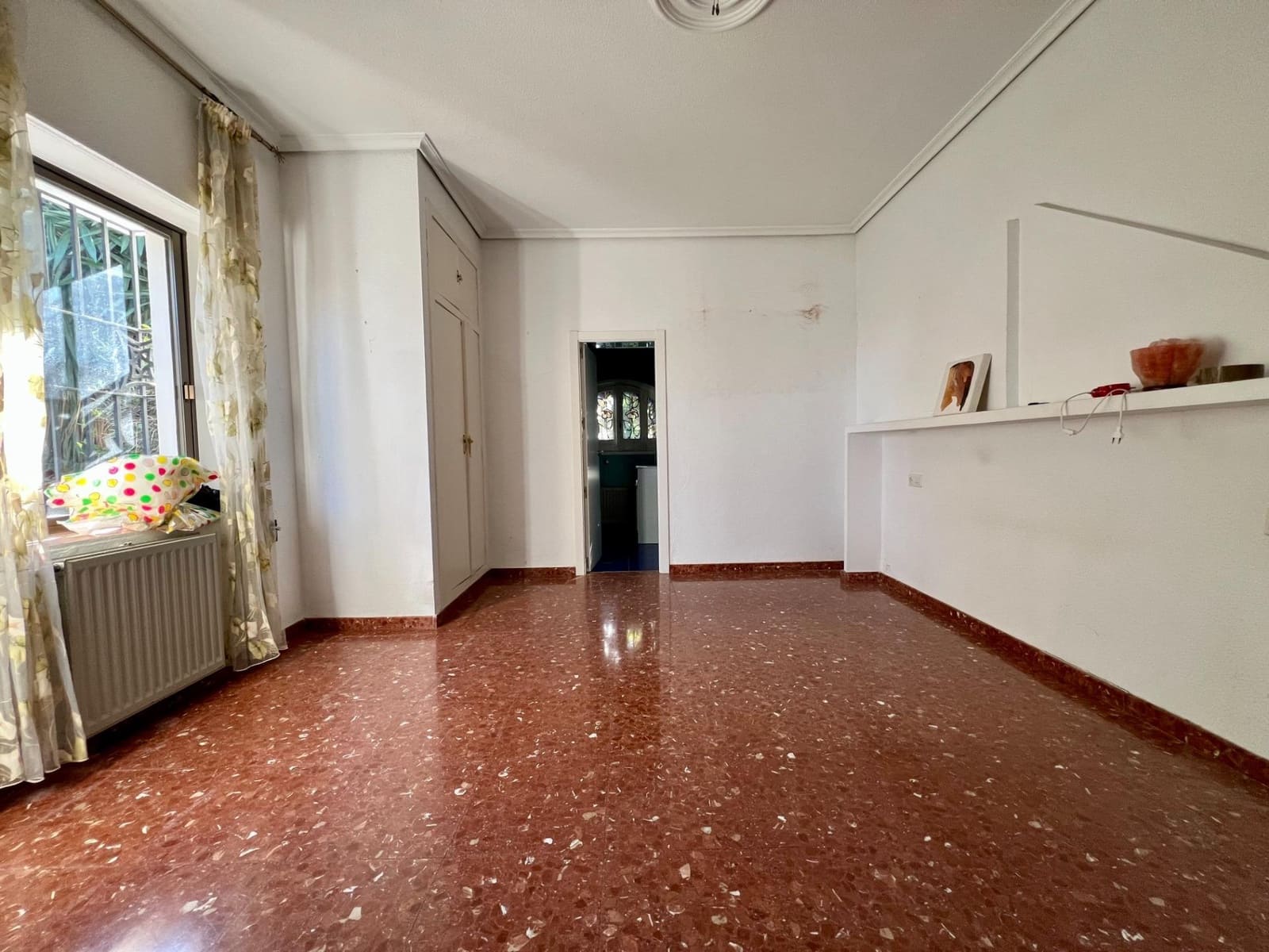 7 soveværelse Villa til salg i Cordoba by med swimmingpool - € 520.000 (Ref: 9440618)