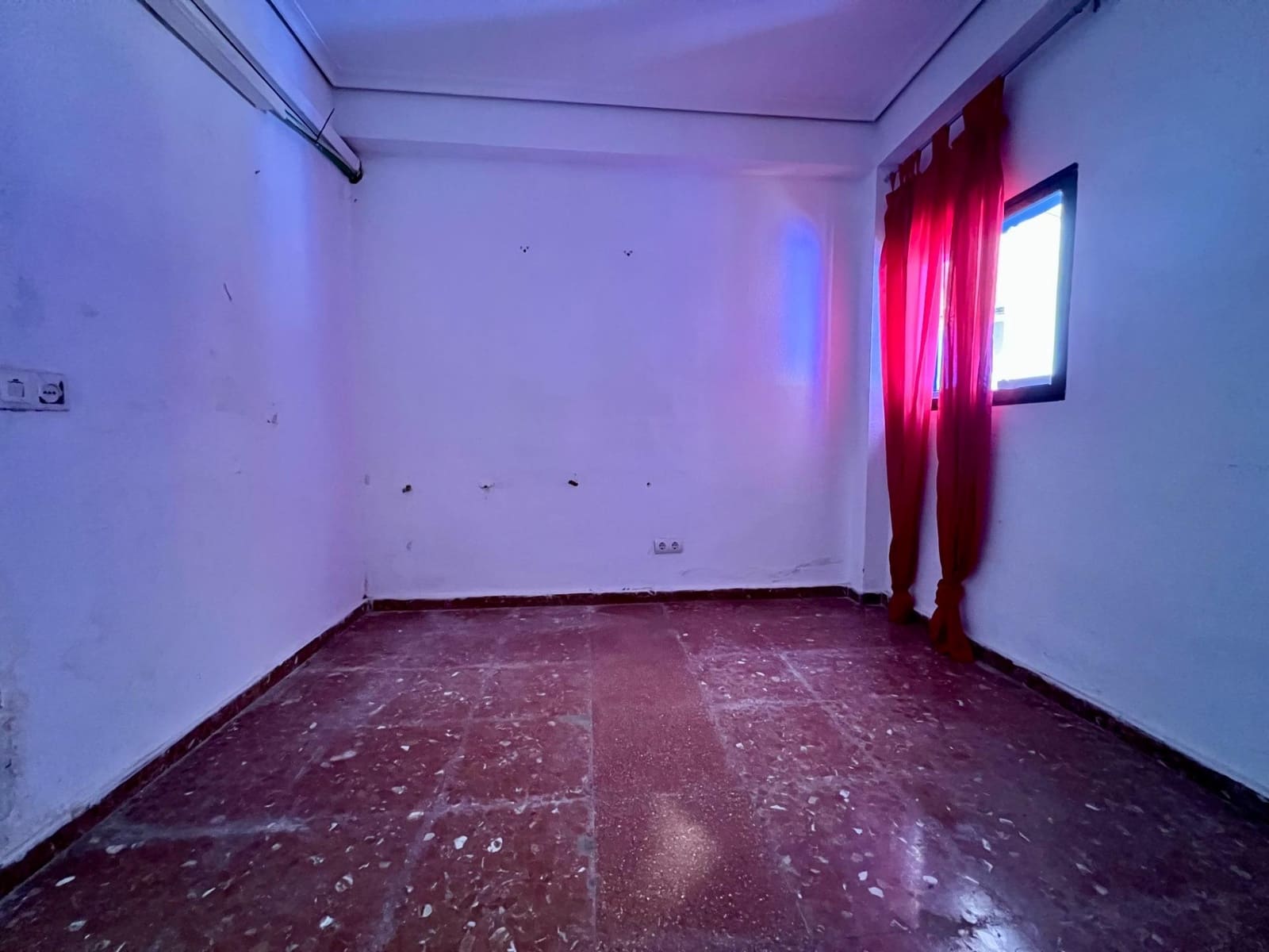 7 soveværelse Villa til salg i Cordoba by med swimmingpool - € 520.000 (Ref: 9440618)