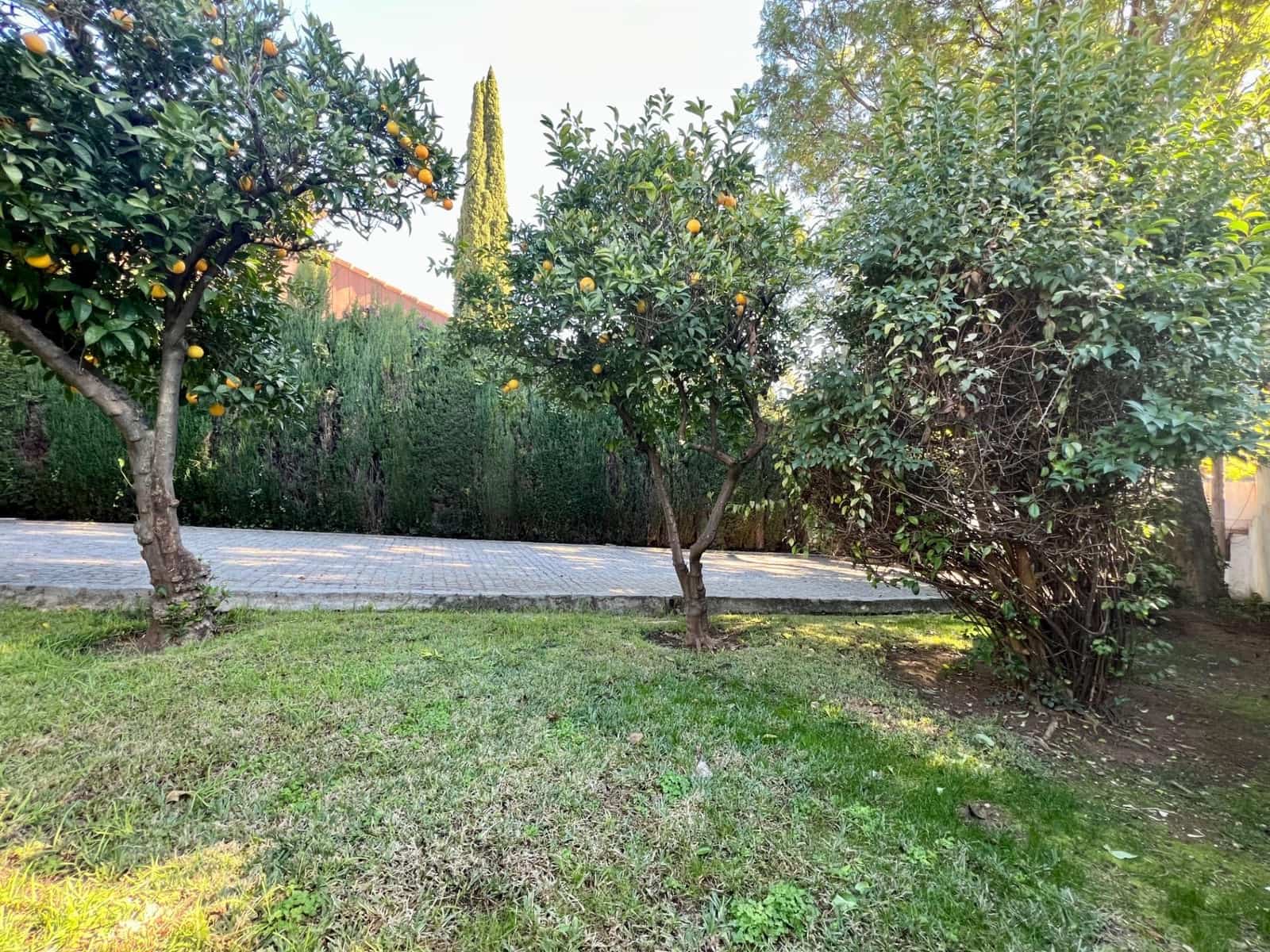 7 soveværelse Villa til salg i Cordoba by med swimmingpool - € 520.000 (Ref: 9440618)