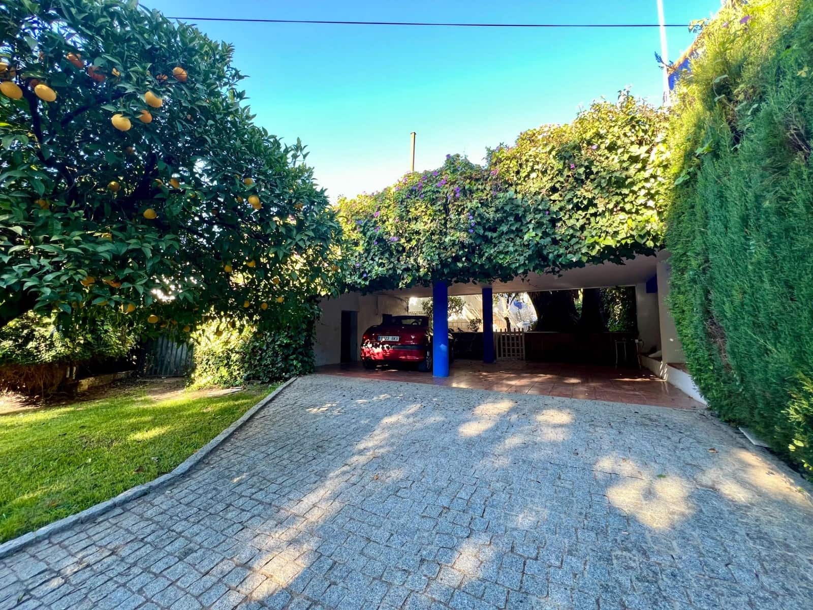 7 soveværelse Villa til salg i Cordoba by med swimmingpool - € 520.000 (Ref: 9440618)