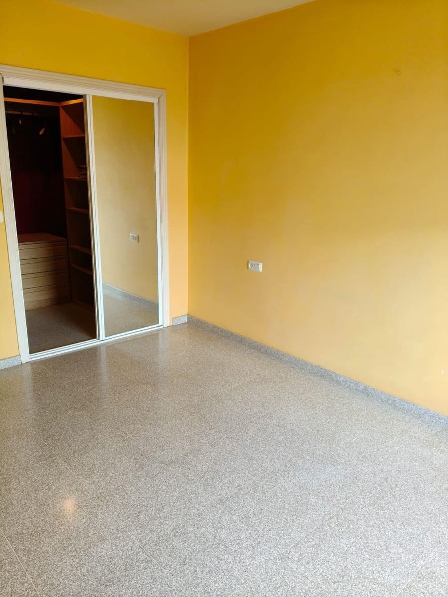 4 sovrum Hus till salu i Cardena - 110 000 € (Ref: 9440621)