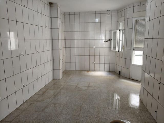 4 sypialnia Dom na sprzedaż w Cardeña - 110 000 € (Ref: 9440621)